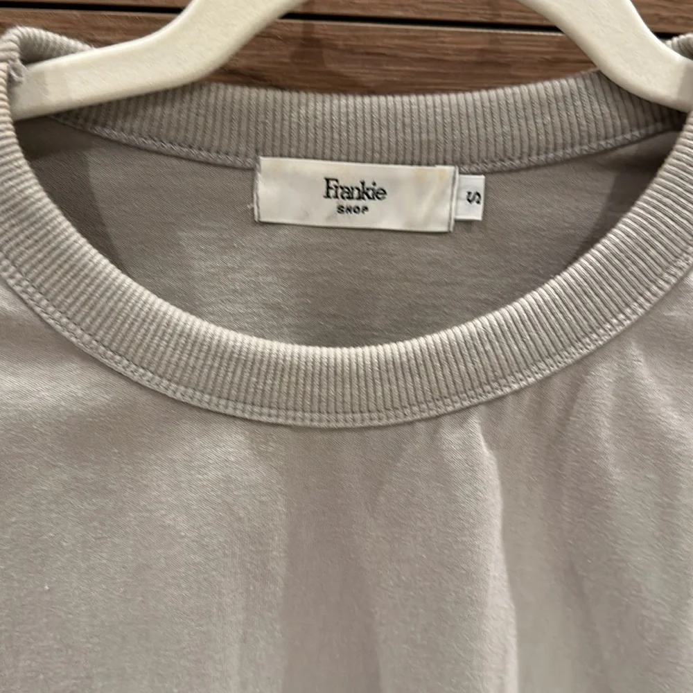 Frankie Shop Eva padded muscle shoulder tee - Picture 3 of 4